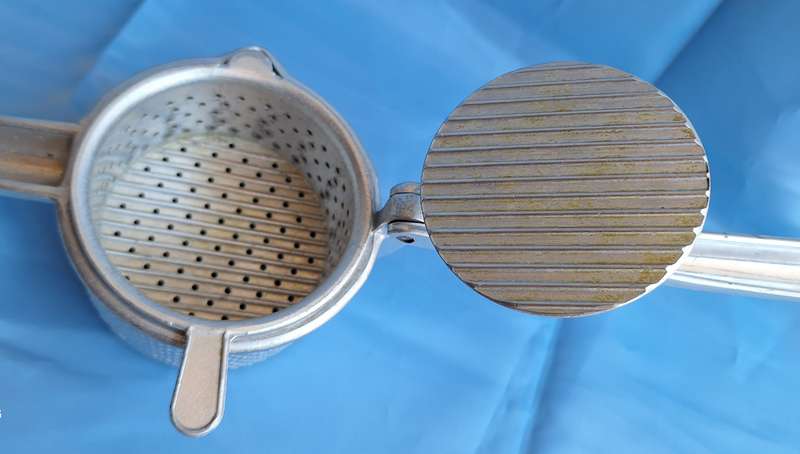 Vintage Susi Swiss Made Aluminium Fruit Juicer 1970s
