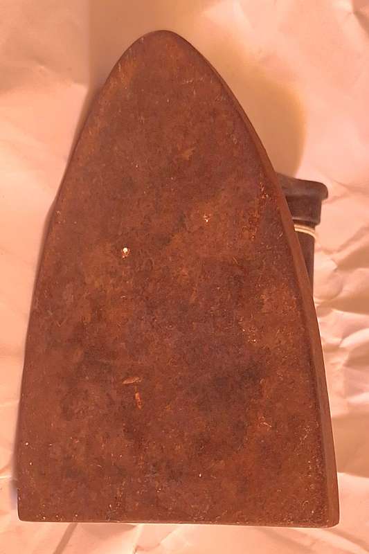Vintage No 7 Sad Iron
