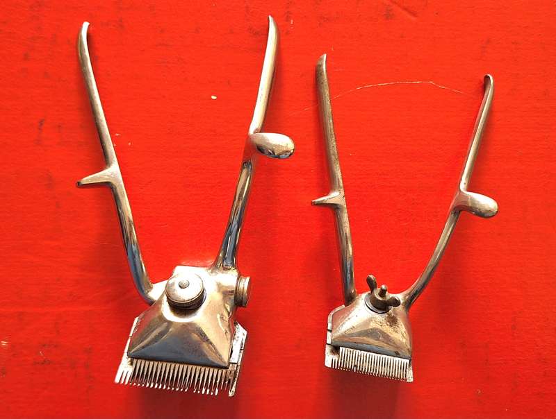 Vintage Barber Shop Handheld Manual Hair Clippers x2