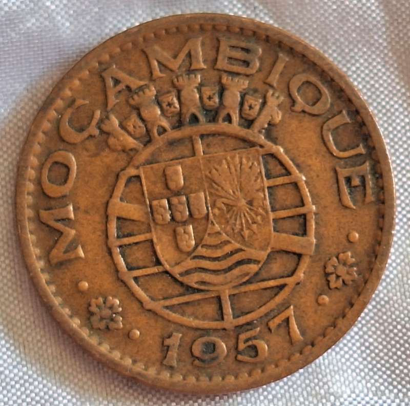 Mozambique 1957 1 Escudo Bronze