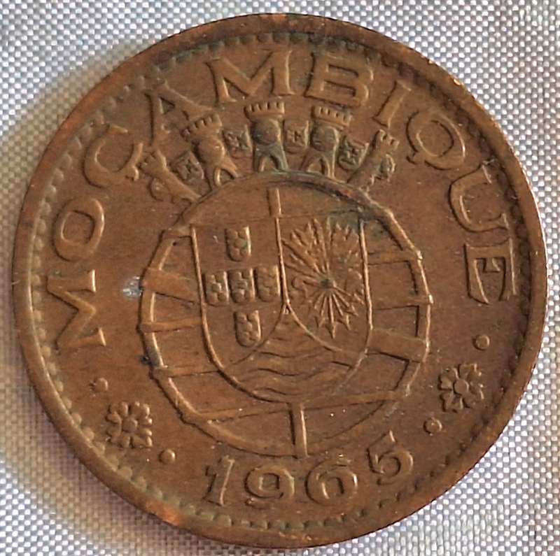 Mozambique 1965 1 Escudo Bronze