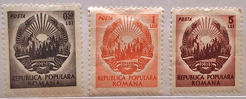 Romania 1952 Coat of Arms Definitive 3 Unused Hinged stamps