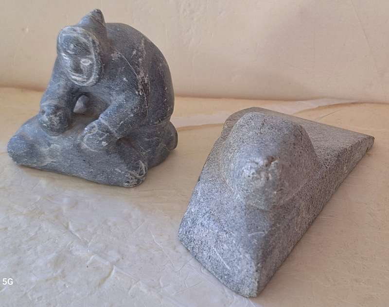 Canada Eskimo Art Carved Stone Sculpture 4-0135