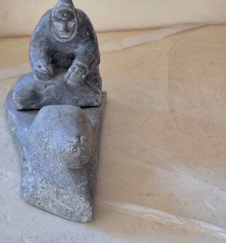 Canada Eskimo Art Carved Stone Sculpture 4-0135