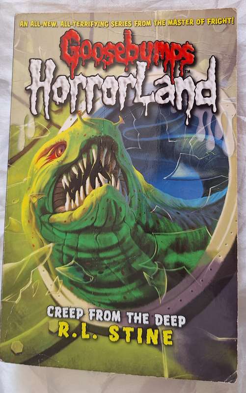 Goosebumps Horrorland Creep from the Deep by R L Stine Paperback