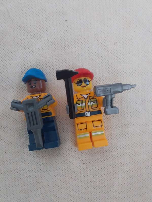 Lego Construction Workers with tools 2 Minifigures