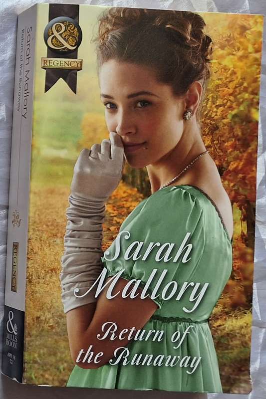Mills & Boon Regency Return of the Runaway by Sarah Mallory