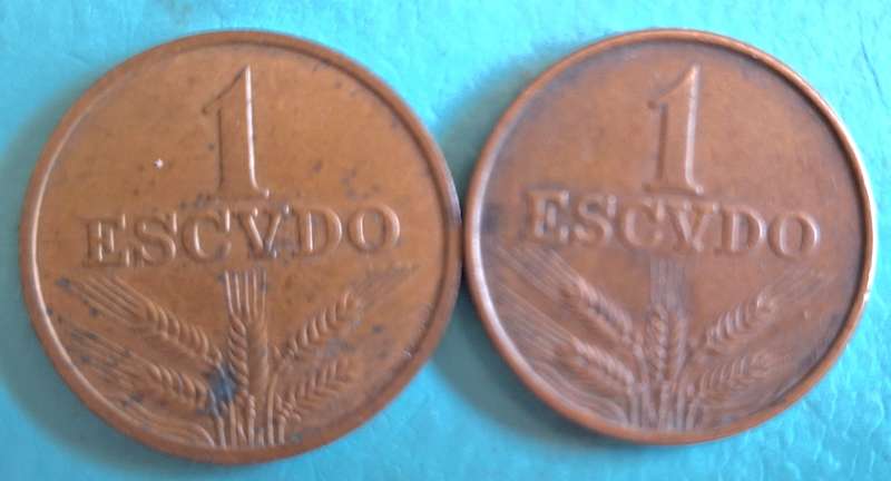 Portugal 1969 and 1973 2x 1 Escudo Bronze