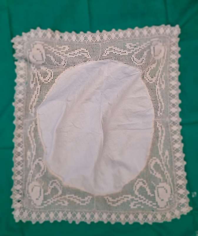 Vintage Lace Edged Table Centre