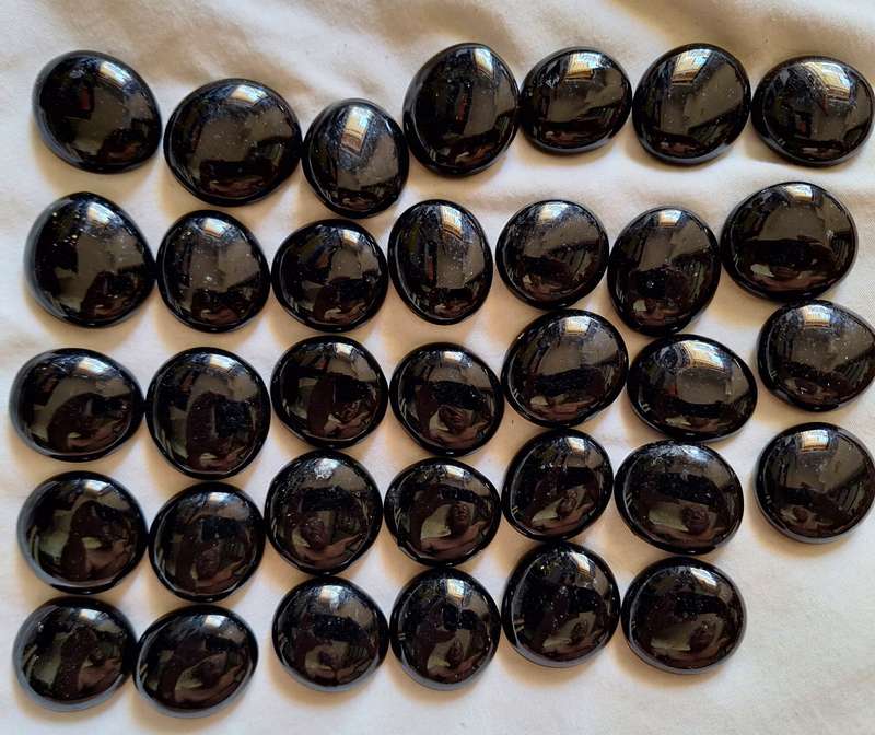 34 Black Glass Discs approx 3cm Diameter