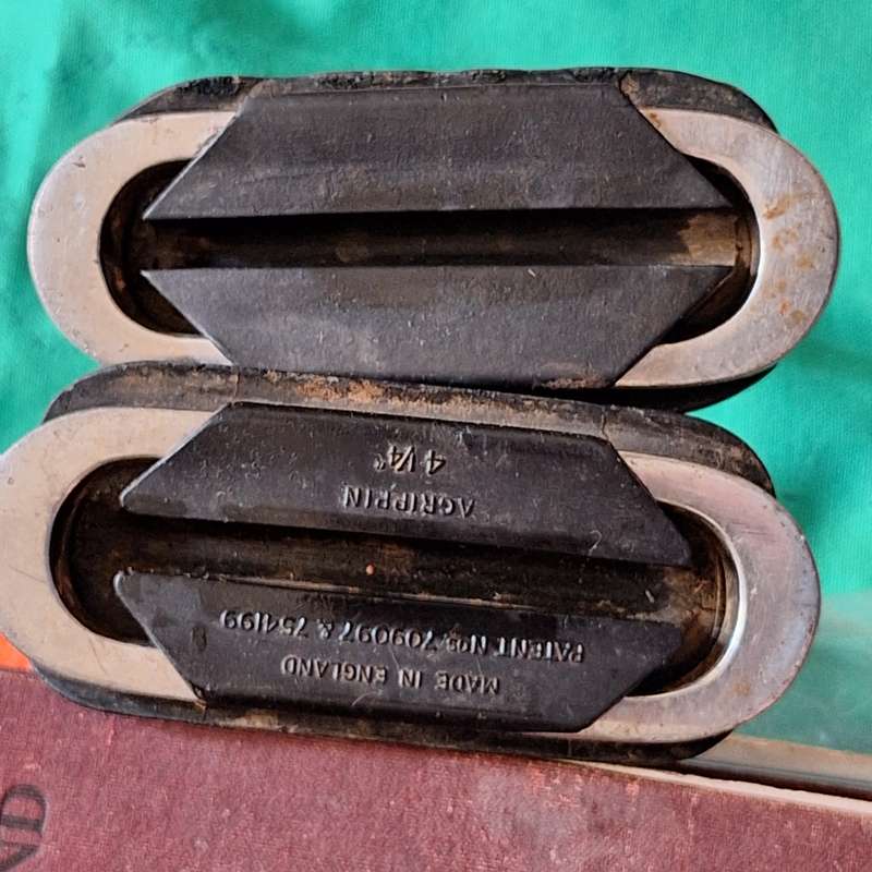 4 1/4" Stirrup irons Made in England