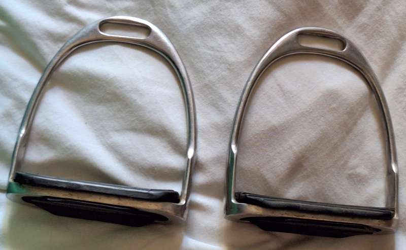 4 1/4" Stirrup irons Made in England