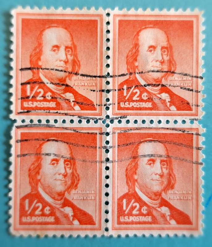 USA 1955 1/2c Benjamin Franklin Block of 4 Used Hinged stamps