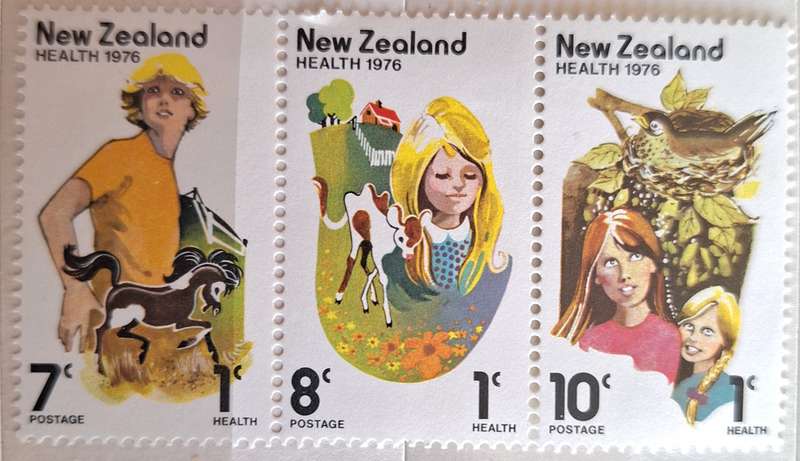 New Zealand 1976 Health Issue Block of 3 Unused Hinged stamps