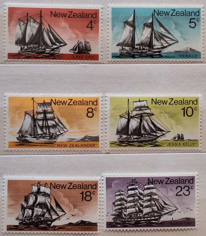 New Zealand 1975 Sailing Ships Set of 6 Unused Hinged stamps