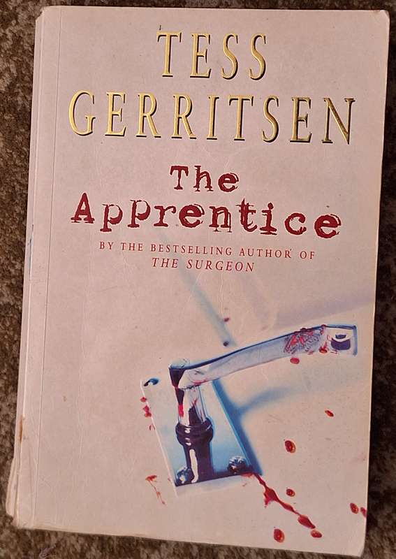 The Apprentice by Tess Gerritsen Paperback