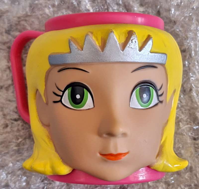 Vintage Plastic 3D Childrens Koppen Princess Cup Mug