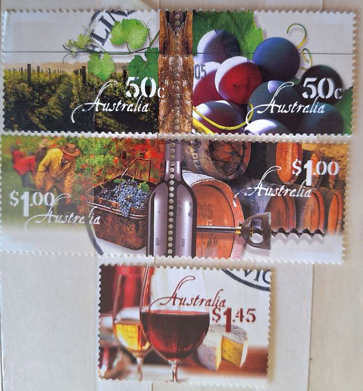 Australia 2005 Australian Wine Set of 5 Cancelled Hinged stamps in 2 Te-senant Pairs and 1 Single