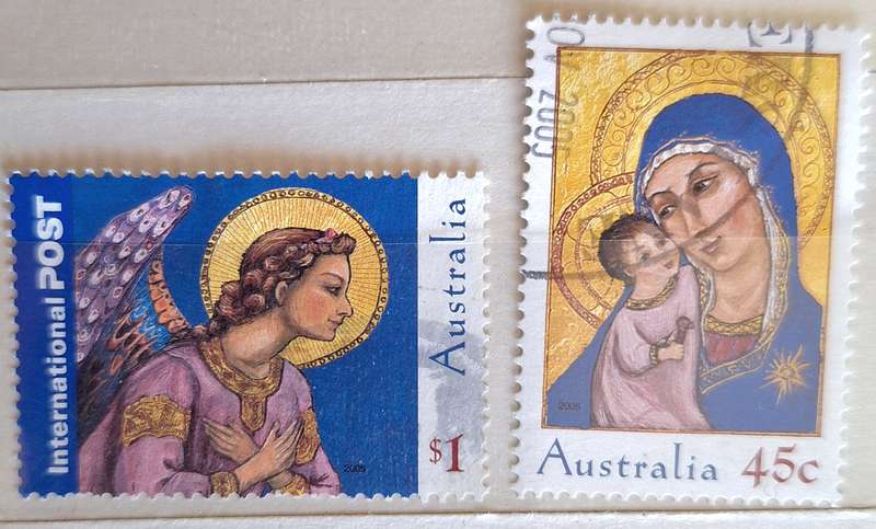 Australia 2005 Christmas Set of 2 Cancelled Hinged stamps