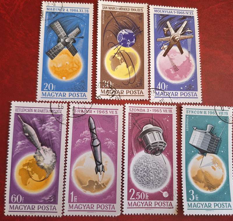Hungary 1965 Space Research Set of 7 Cancelled Hinged stamps