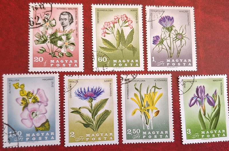 Hungary 1967 Flowers Set of 7 Cancelled Hinged stamps