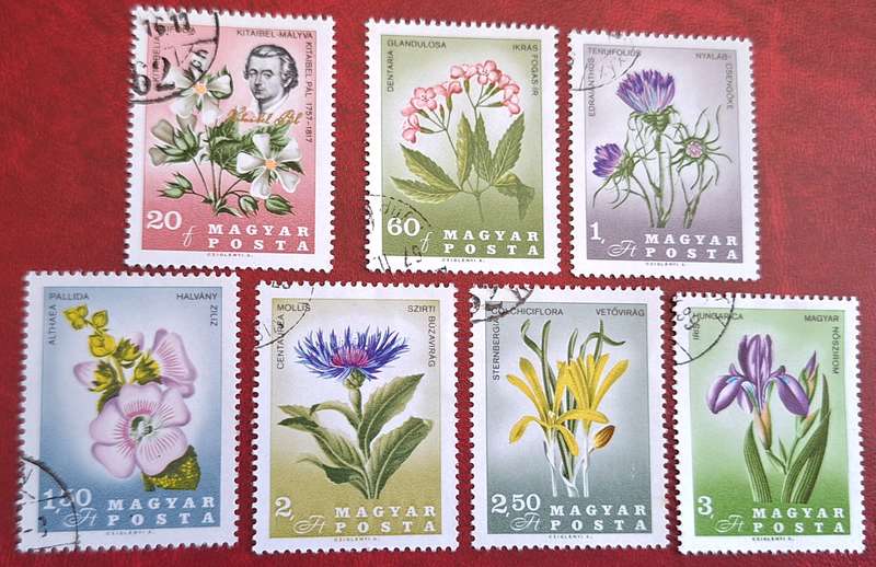 Hungary 1967 Flowers Set of 7 Cancelled Hinged stamps