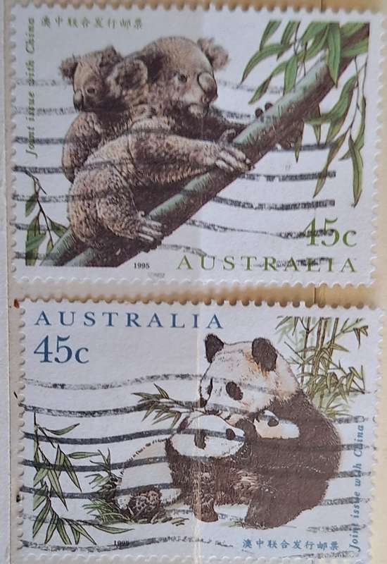 Australia 1995 Australia & China Joint Issue Kaola and Panda Set of 2 Used Hinged stamps