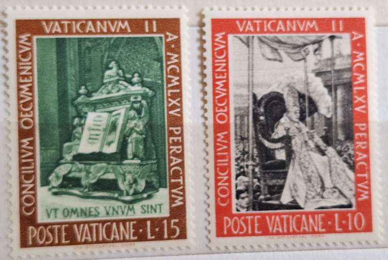 Vatican City 1966 Pope Paul VI 2 Mint stamps