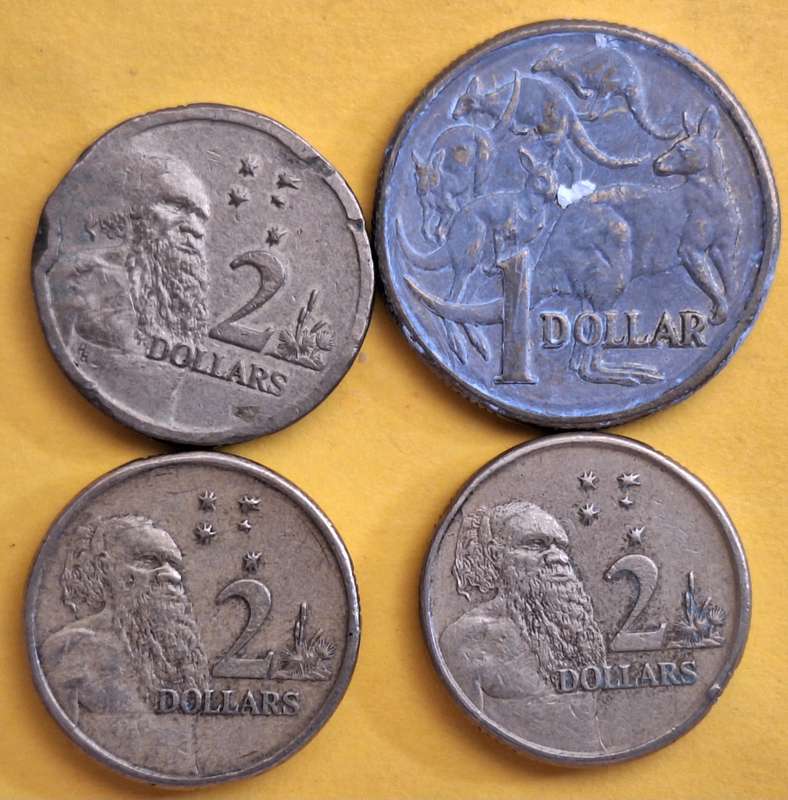 Australia 1985 $1 Aluminium bronze 1988 1990 1996 $2 Aluminium bronze (4 coins)