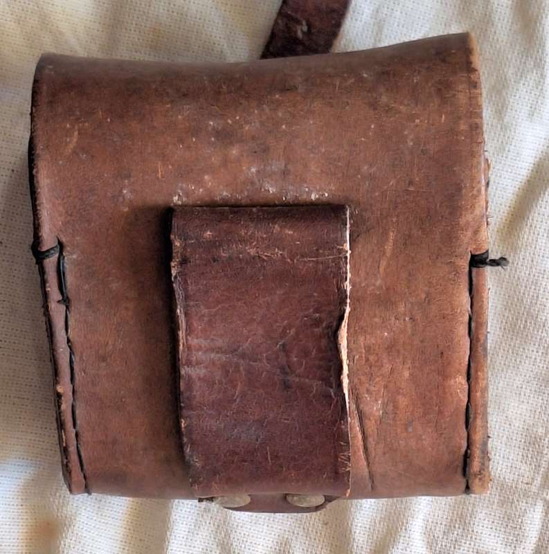 Old Leather Belt Pouch (small)