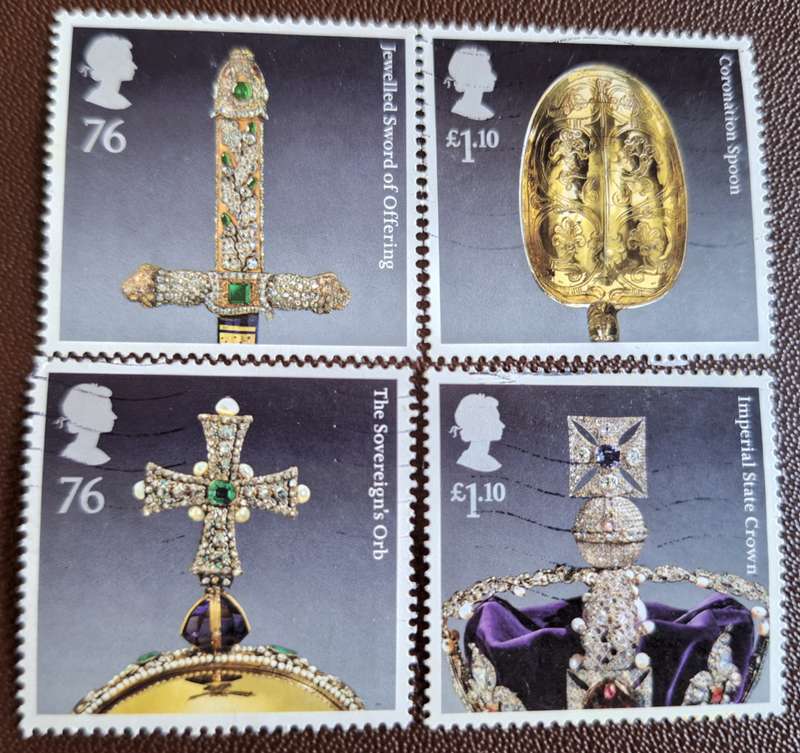 GB 2011 The Crown Jewels 4 Used stamps from Set of 8