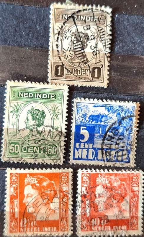 Netherlands Indie Pre 1950 Mixed Lot of 5 Used Hinged stamps