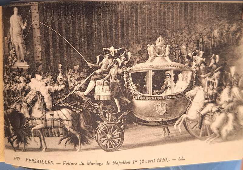 Complete Vintage French Souvenir Post Card Booklet with 24 Versailles Post cards