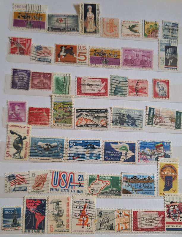 USA Mixed Lot of 44 Used stamps some Hinged