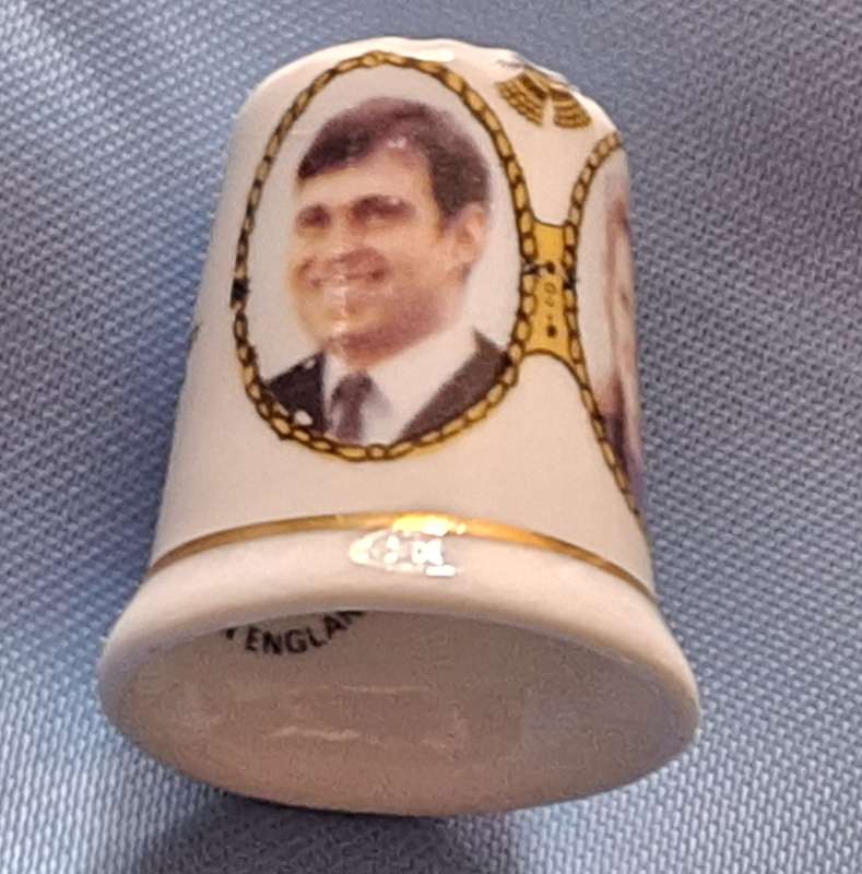 Thimble Jean Manson Fine Bone China England 1986 Wedding Duke and Duchess of York