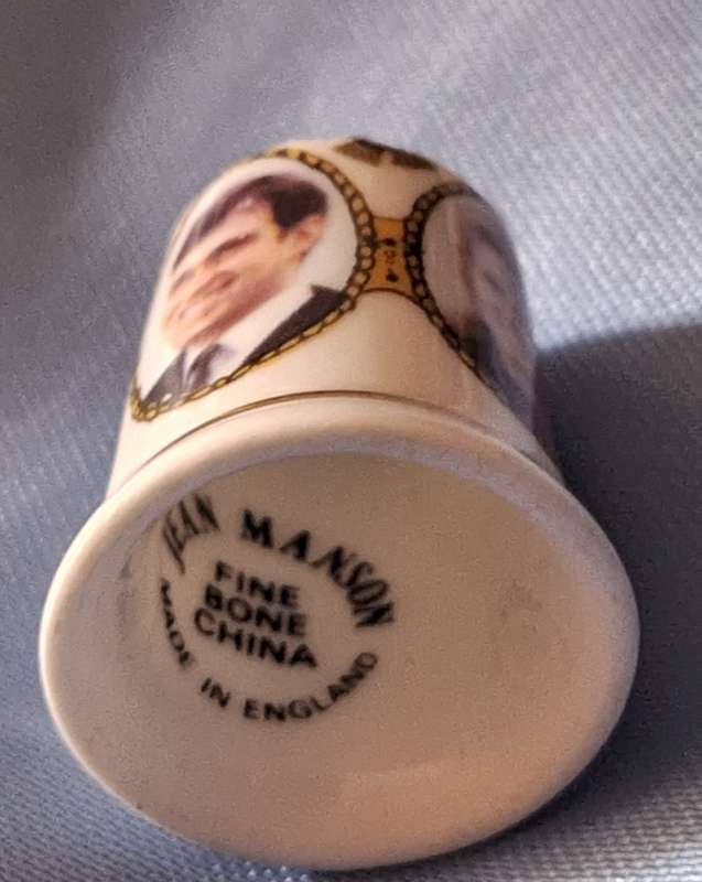 Thimble Jean Manson Fine Bone China England 1986 Wedding Duke and Duchess of York
