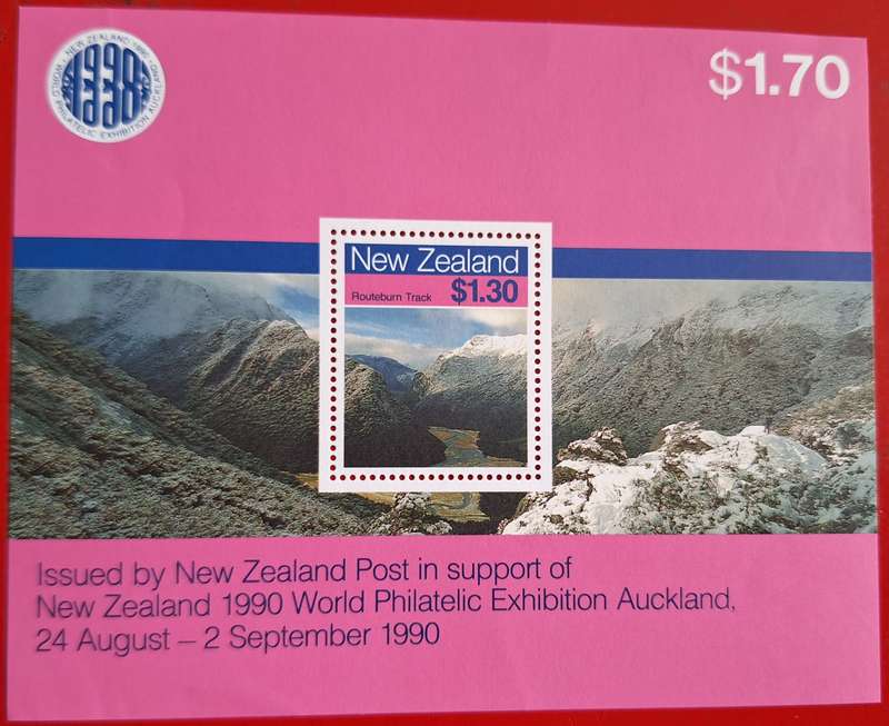 New Zealand 1988 Scenic Walkways Unused Hinged Miniature Sheet with 1990 World Exhibition Logo