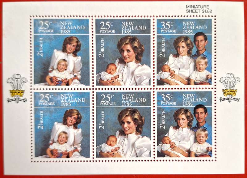 New Zealand 1985 Health Issue Unused Hinged Miniature Sheet