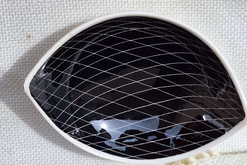 Jasper Foreign 1950's Minimalist Grid Dish in Black White
