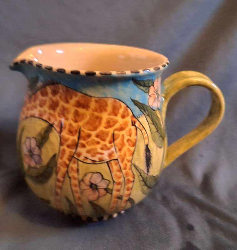 Water Berry Pottery Zimbabwe Milk Jug Giraffe Design