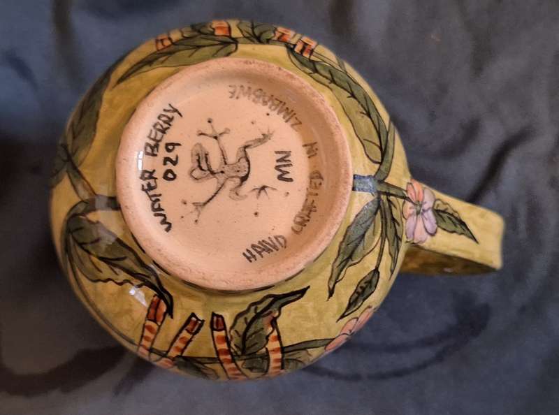 Water Berry Pottery Zimbabwe Milk Jug Giraffe Design