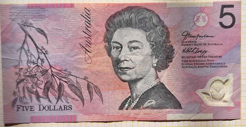 Australia 5 Dollar Bank Note GD 05264856