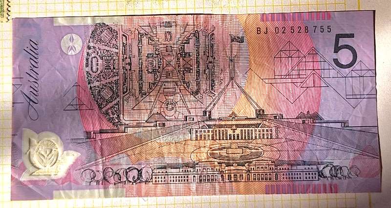 Australia 5 Dollar Bank Note DJ02528755