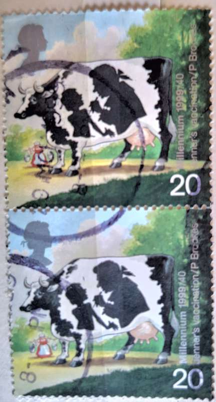 GB 1999 Patients Tale: Vaccination Vertical Pair of Used stamps