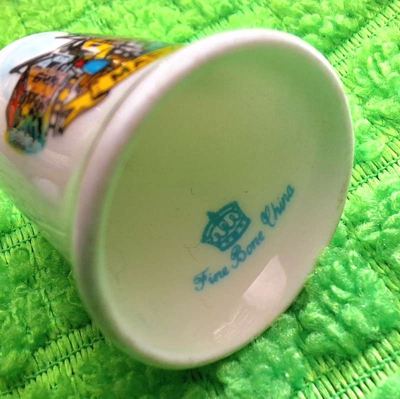 Thimble Fine Bone China Marken