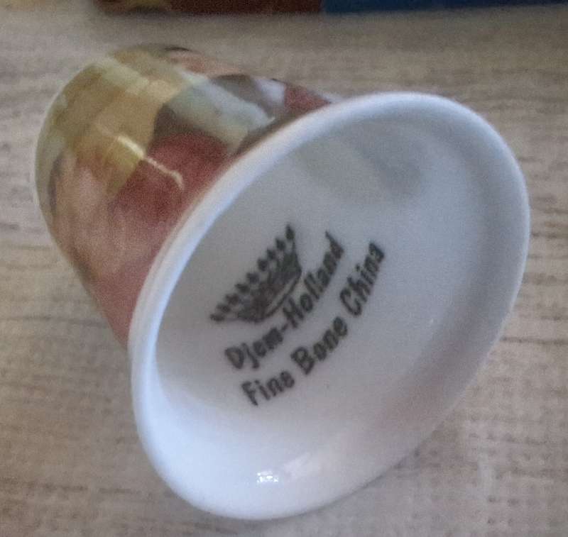 Thimble Fine Bone China Djem-Holland Laurentien and Constantijn