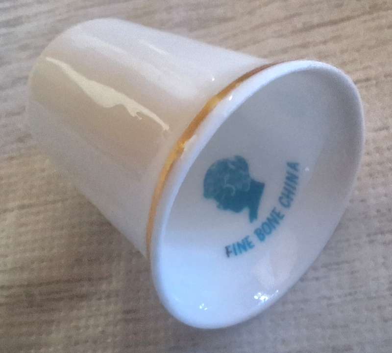 Thimble Fine Bone China Amsterdam