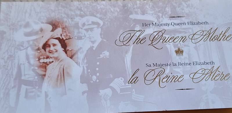 Canada 2000 Queen Elizabeth the Queen Mother's 100th Birthday Souvenir Sheet in Presentation Pack