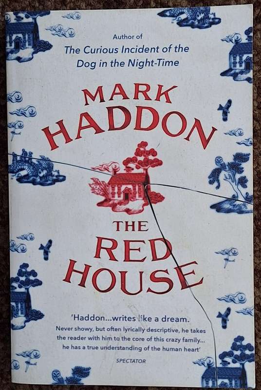 The Red House by Mark Haddon Paperback