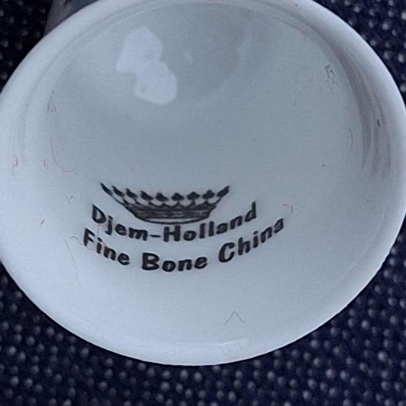 Thimble Fine Bone China Djem-Holland Petten